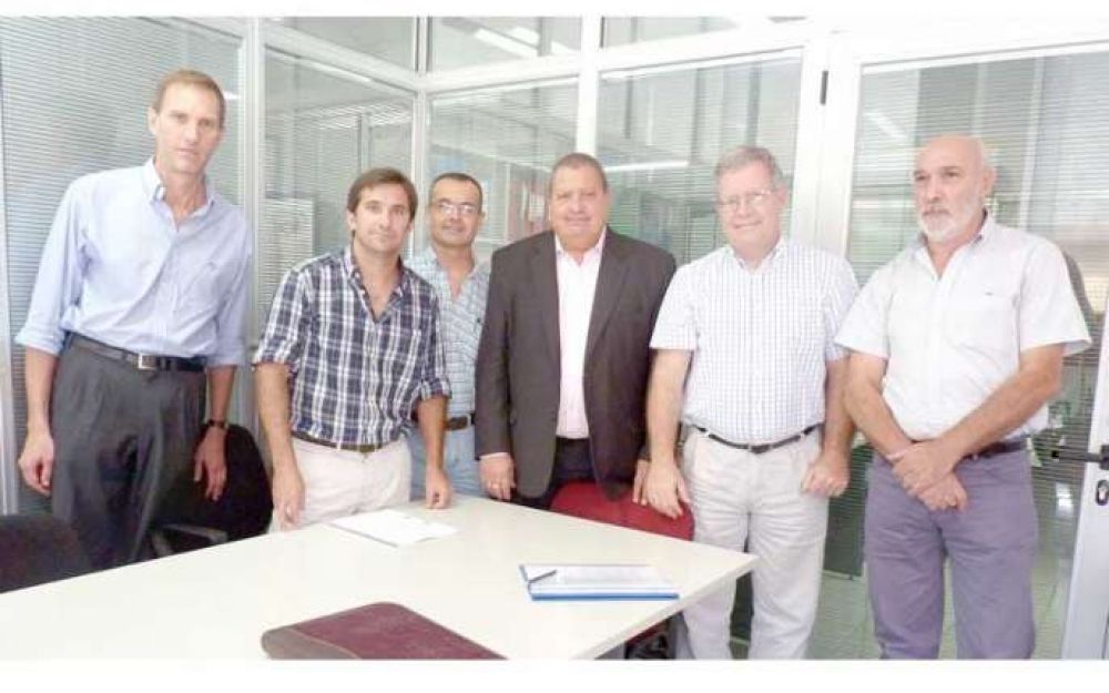 Destacan la articulaci�n con los hospitales p�blicos