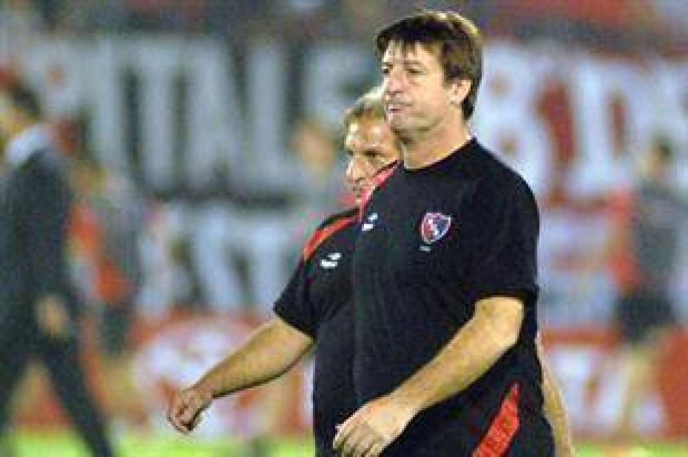 Distintas realidades: Newell�s se quiere prender arriba y Olimpo salir del fondo