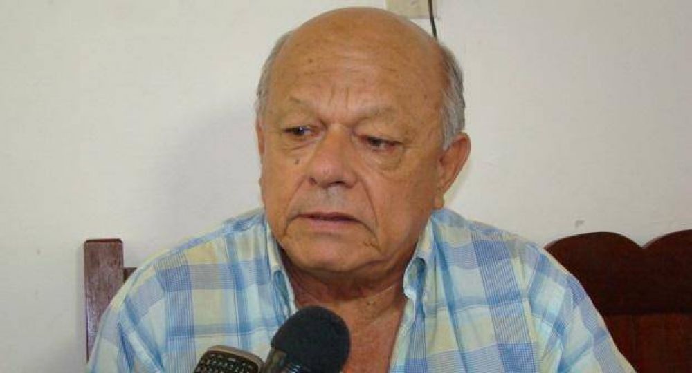 Roman: "Naidenoff llega bastante tarde con su proyecto algodonero"