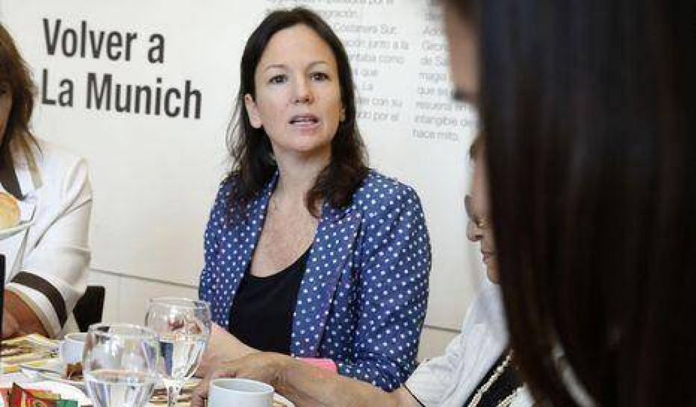 Stanley llam� a "consolidar el rol de las mujeres"
