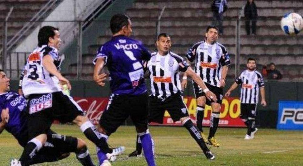For Ever no lo supo aguantar ante Central Norte