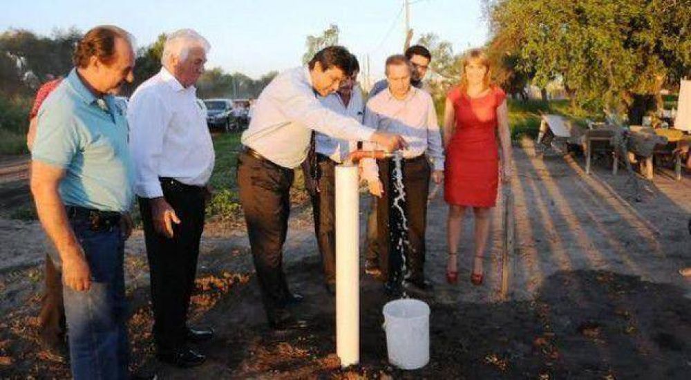 Gancedo celebr� sus 102 a�os con inauguraci�n de obras