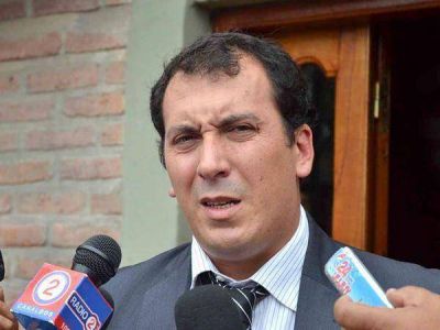 Pierazzoli ratific� el ofrecimiento salarial a los gremios estatales
