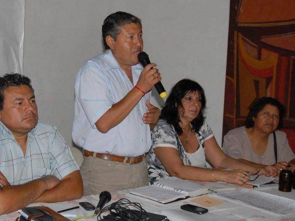 Sigue el reclamo docente