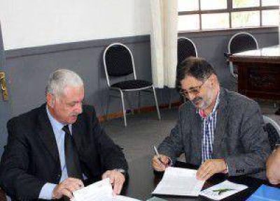 Se rubric� un convenio de cooperaci�n entre la Municipalidad y la C�mara de Hoteleros de Jujuy