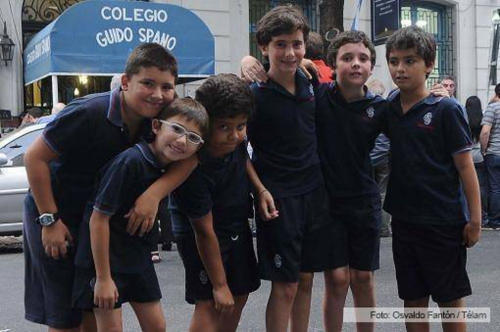 Inician este lunes las clases en el recuperado colegio Guido Spa