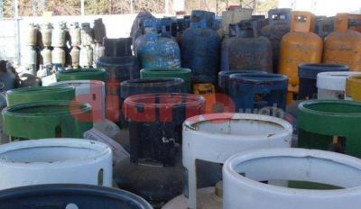 Contin�an los problemas por la falta de gas envasado de 10 kilos