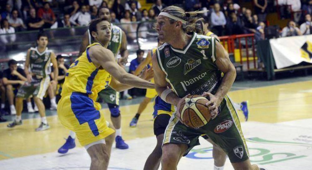 Atenas, con Taylor en el plantel, venci� al peligroso Boca
