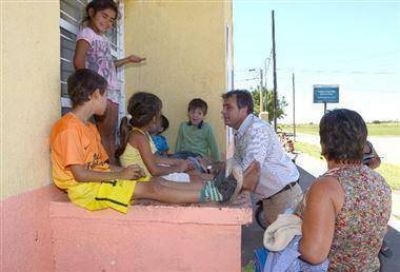 El Intendente Castellano visit� al CIC del Zazpe