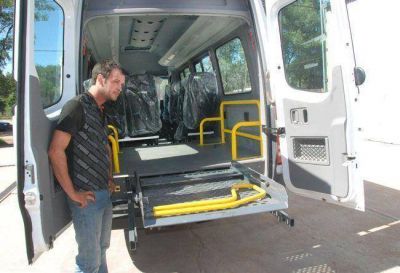 Accesibilidad: el juez realiza una inspeccion ocular en los veh�culos