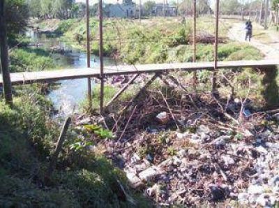El Municipio realiza desratizaci�n y profilaxis en zonas cercanas al Arroyo Las Piedras