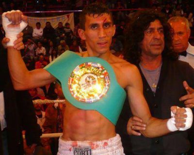El zarate�o Cusolito noque� al brasilero en el primer round
