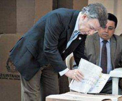 Cuatro partidos se reparten los votos