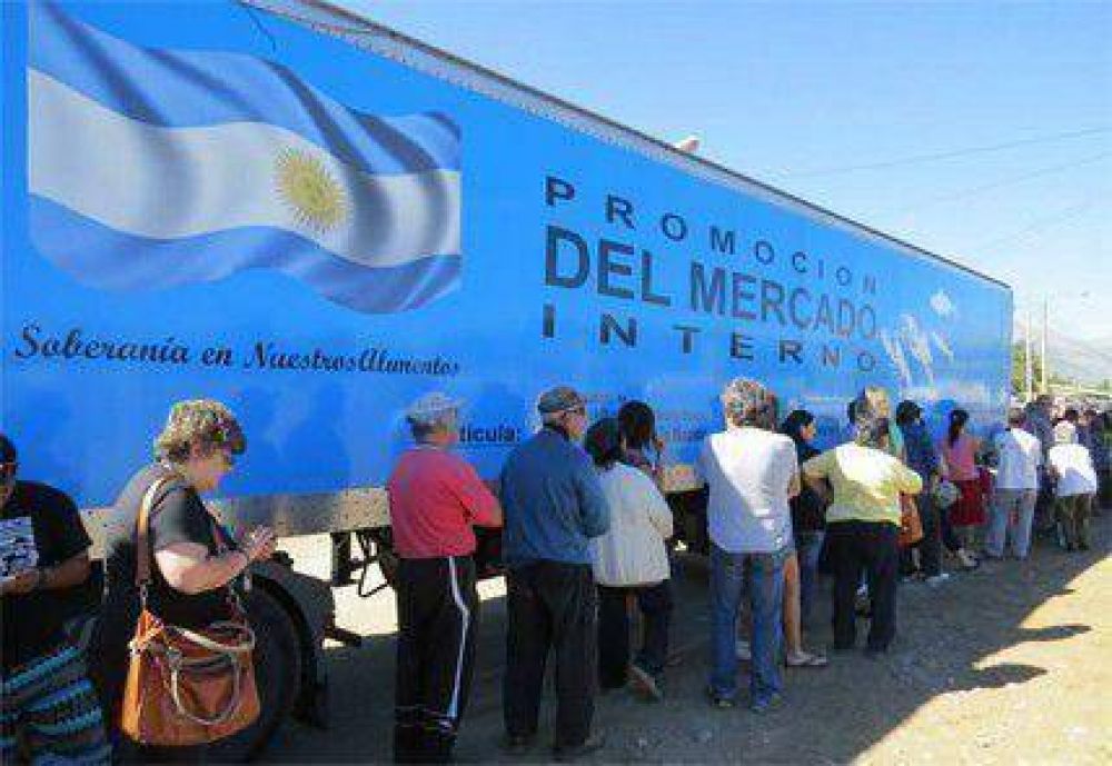 Contin�a la venta de pescado a precios populares