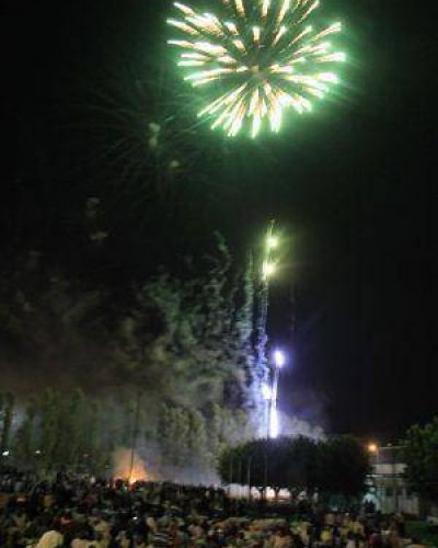 Fallas Valencianas: Una noche de placer y emoci�n a puro estruendo y colores