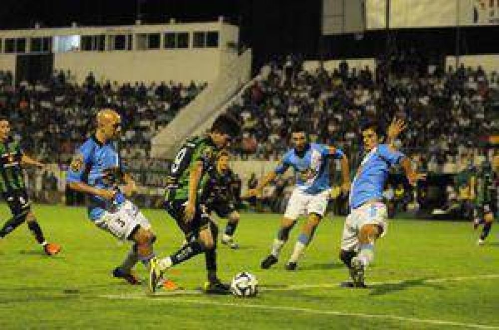 San Mart�n:Dio un paso hacia atr�s