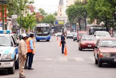 Carriles selectivos: 10 d�as de prueba y luego multas