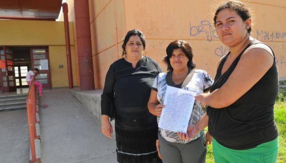 En C�rdoba hay 30 escuelas sin nombre