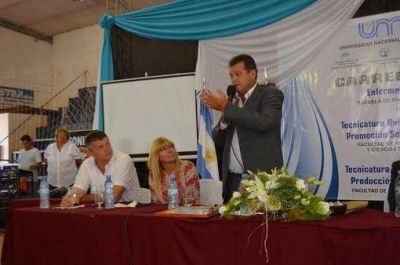 Abri� sus puertas el Centro Regional de Estudios Superiores de San Vicente