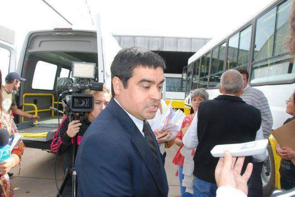 Accesibilidad: el juez realiz� este lunes una inspeccion ocular en los veh�culos