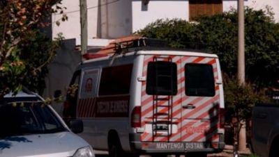 Tragedia: un ni�o de 3 a�os se ahog� en la piscina de su casa
