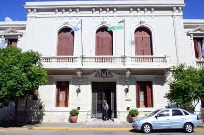 El gobernador Weretilneck declarar� por escrito