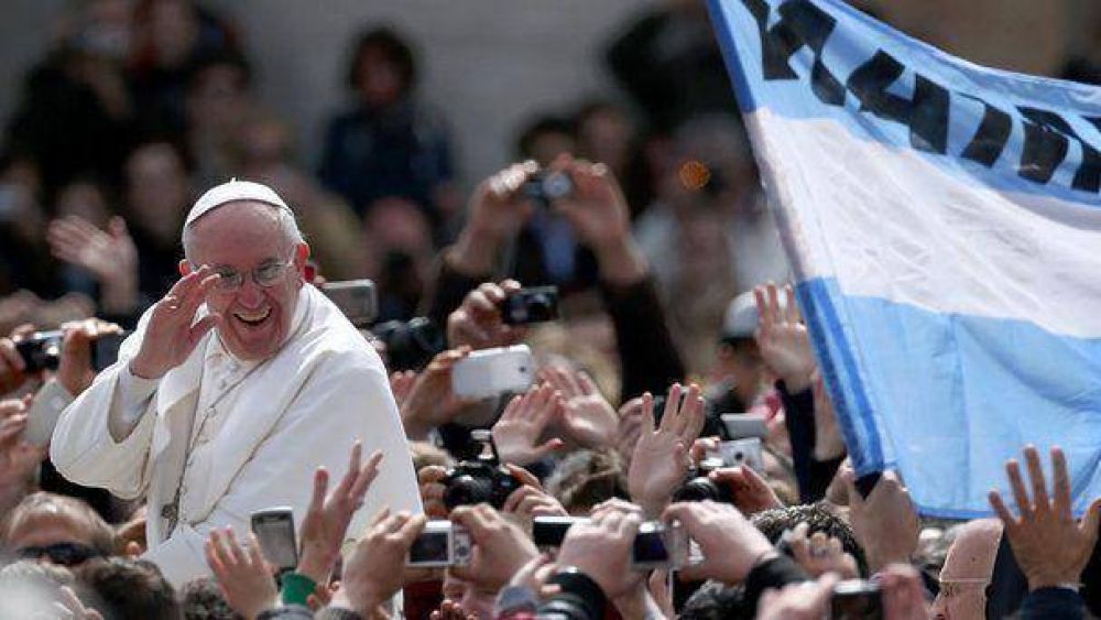 Inauguran una muestra sobre el Papa Francisco