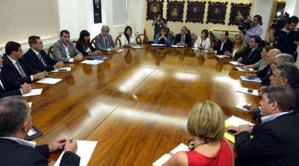 P�rez renov� ante los legisladores sus cr�ticas a los jueces