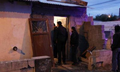 Allanamiento en barrio Newbery: Encontraron moto y c�mara robada