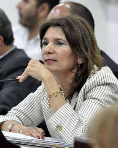 Se consumaron m�s de 10.300 pases a planta pero hay 900 casos en tr�mite