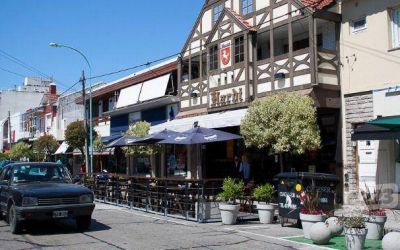 Otro debate en G�emes: estacionamiento medido �s� o no?