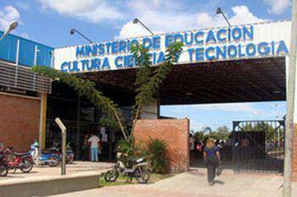 Este martes se elegir� el Consejo de Educaci�n y suspendieron las de Juntas de Clasificaci�n