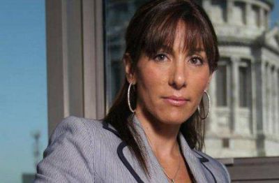 Confirman el procesamiento contra �Mariel� Calchaqu� por falsificar t�tulo secundario