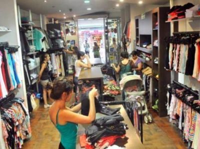 Los comercios deber�n cambiar productos sin restricciones de d�a y horario