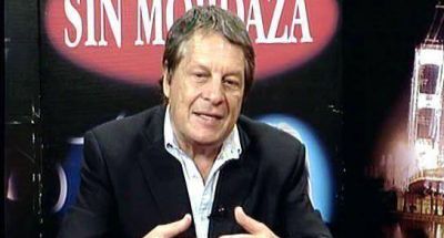 "Hay que dar una vuelta de hoja a la vieja pol�tica"