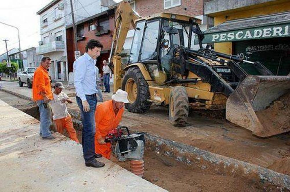 Avanzan las obras de construcci�n del desague Larumbe en San Isidro