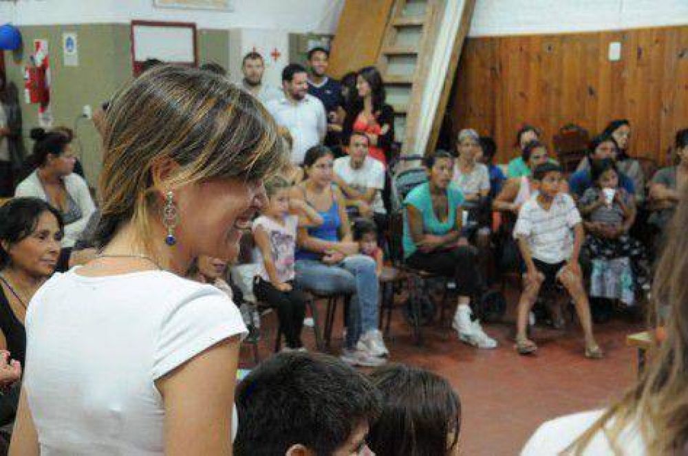 �Me comprometo a acompa�ar todas las iniciativas que apunten a sostener los derechos adquiridos por y para las mujeres� Giaccone