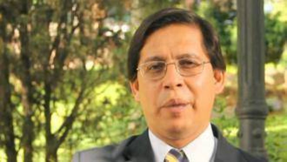 Pino Rocha: "La candidatura de Urtubey ser�a un proyecto mediocre m�s"