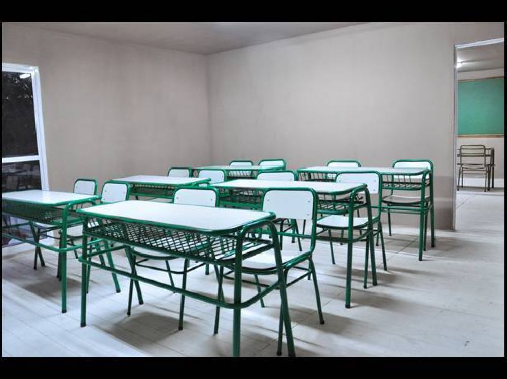 Se inaugur� la nueva escuela secundaria y la sede comunal de Sauce Pinto