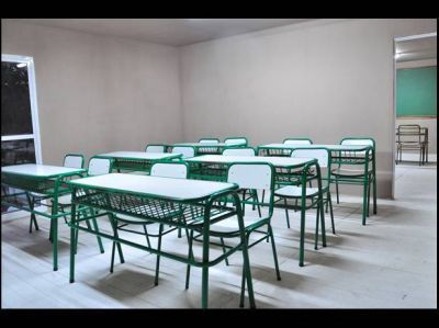 Se inaugur� la nueva escuela secundaria y la sede comunal de Sauce Pinto