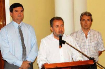 El Gobierno repudia la retenci�n ileg�tima de autoridades educativas 