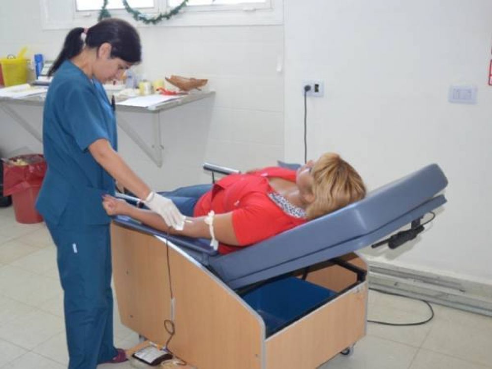 A partir del lunes, bioqu�micos cobrar�n un plus de 100 pesos