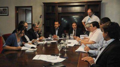 Tucum�n adherir� a la Ley de tenencia y tr�fico de estupefacientes