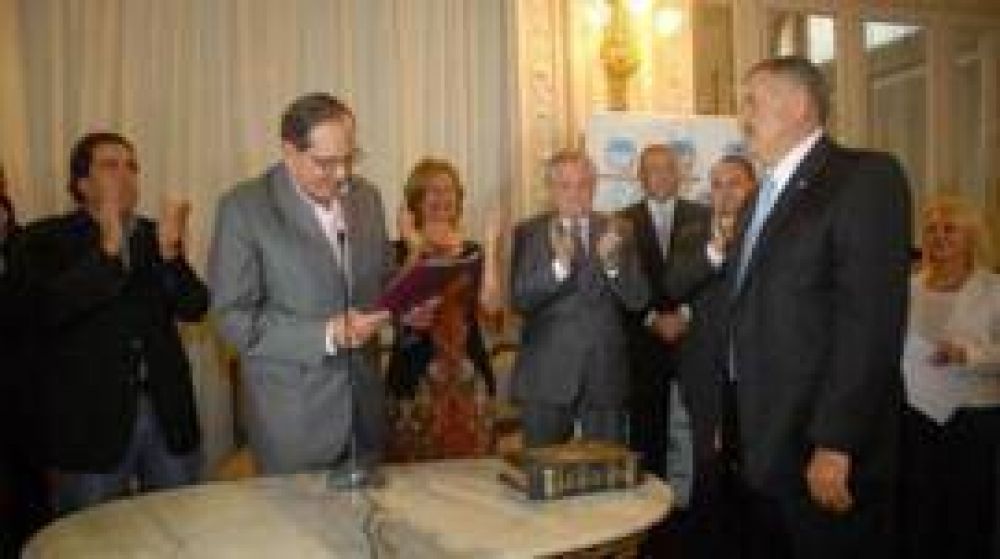Jaldo consum� su candidatura testimonial: jur� como ministro