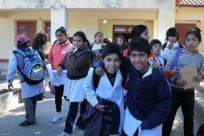 Aprobaron la l�nea de acci�n que beneficiar� a cientos de escuelas