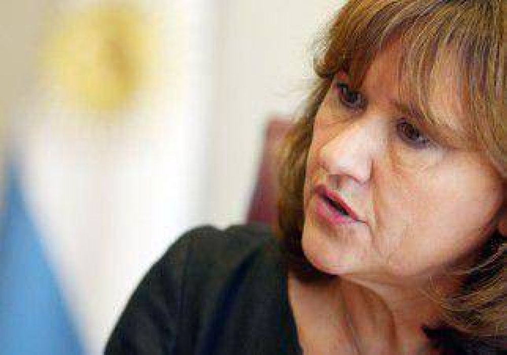 Pechen y diputados viajan a Medell�n por seguridad 