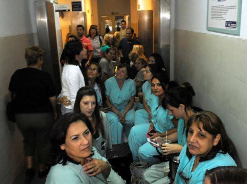 Levantaron el paro en el Hospital Italiano y se resolvi� el conflicto en el Sanatorio Laprida