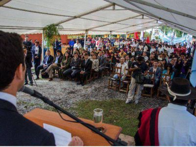 Se record� la figura del exgobernador Miguel Ragone