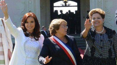 CFK destac� el "crecimiento econ�mico" de la regi�n