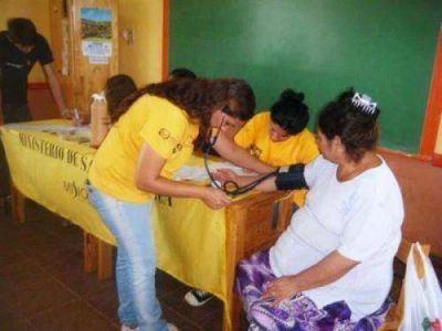 San Isidro: m�s de 500 personas asistieron al operativo de salud